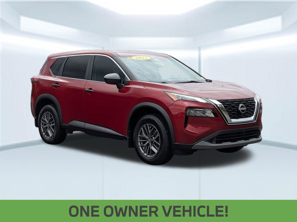 Used 2023 Nissan Rogue S FWD image 5