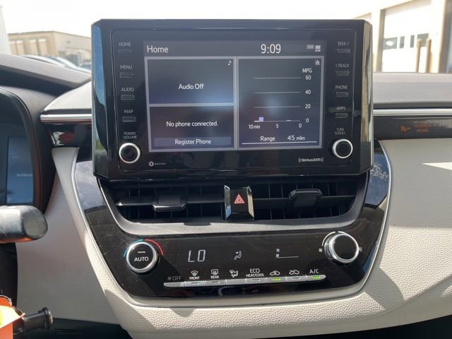 Used 2022 Toyota Corolla LE FWD image 21