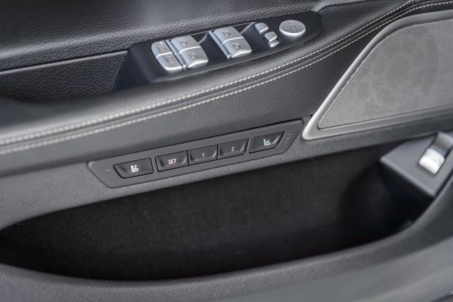 Used 2019 BMW 740i xDrive w/ Executive Package image 50