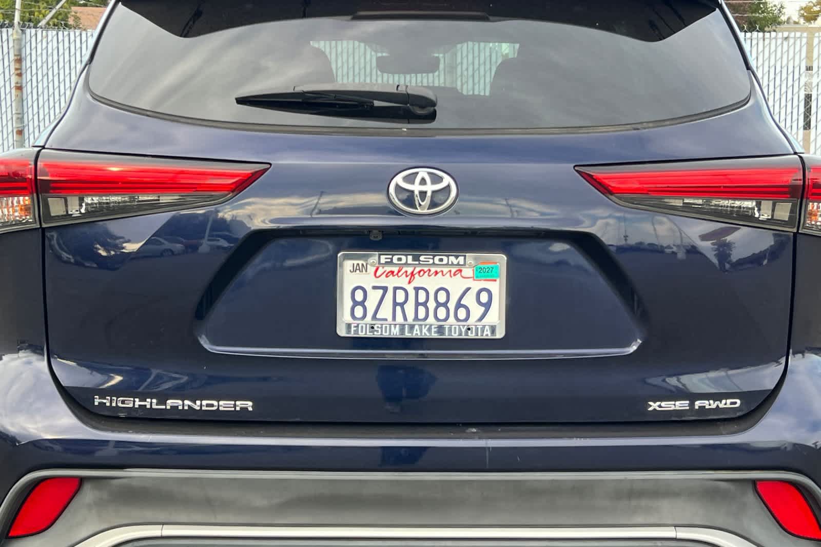 Used 2022 Toyota Highlander XSE AWD/4WD image 22
