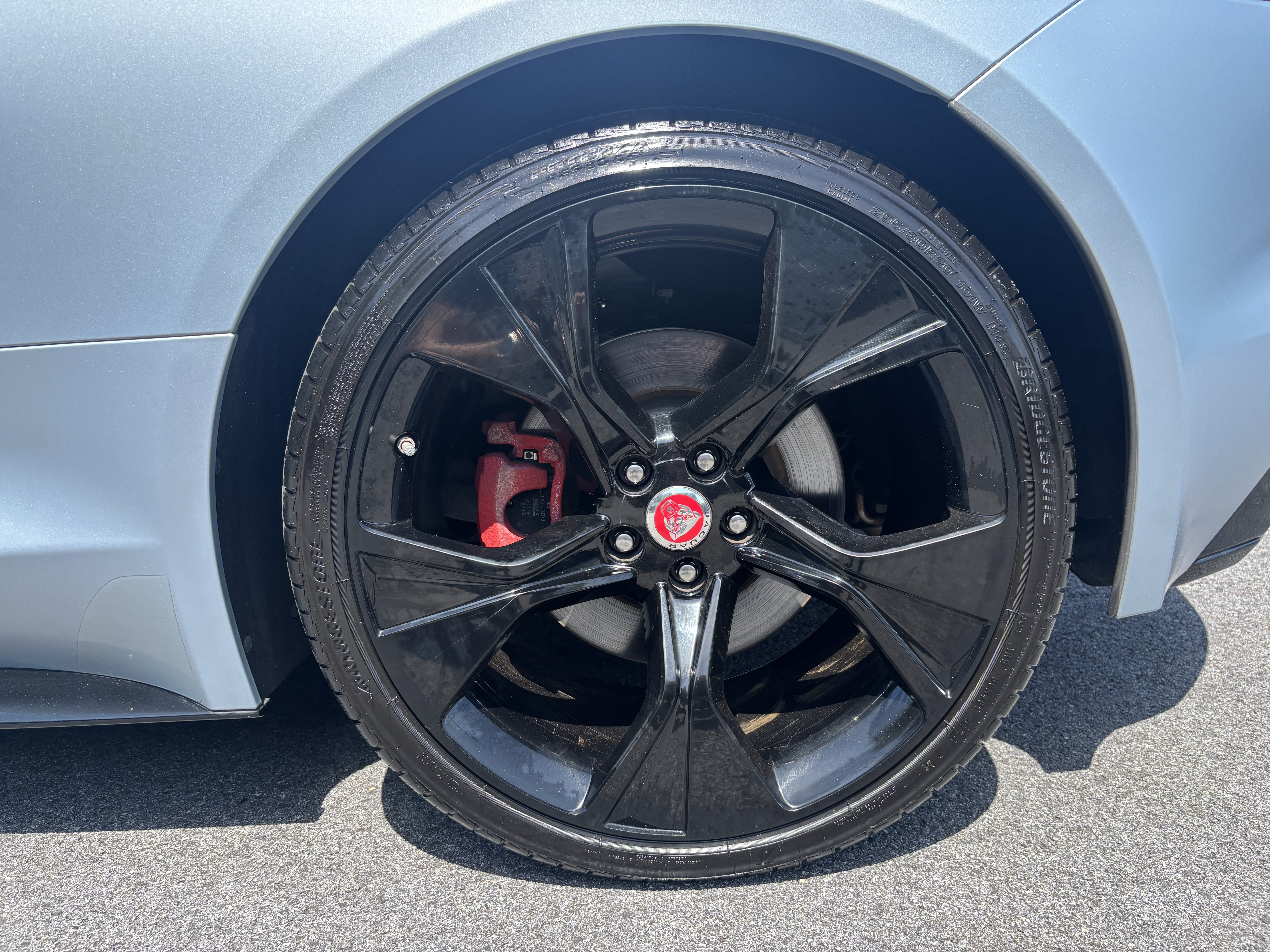 Used 2021 Jaguar F-TYPE R-Dynamic AWD/4WD image 10