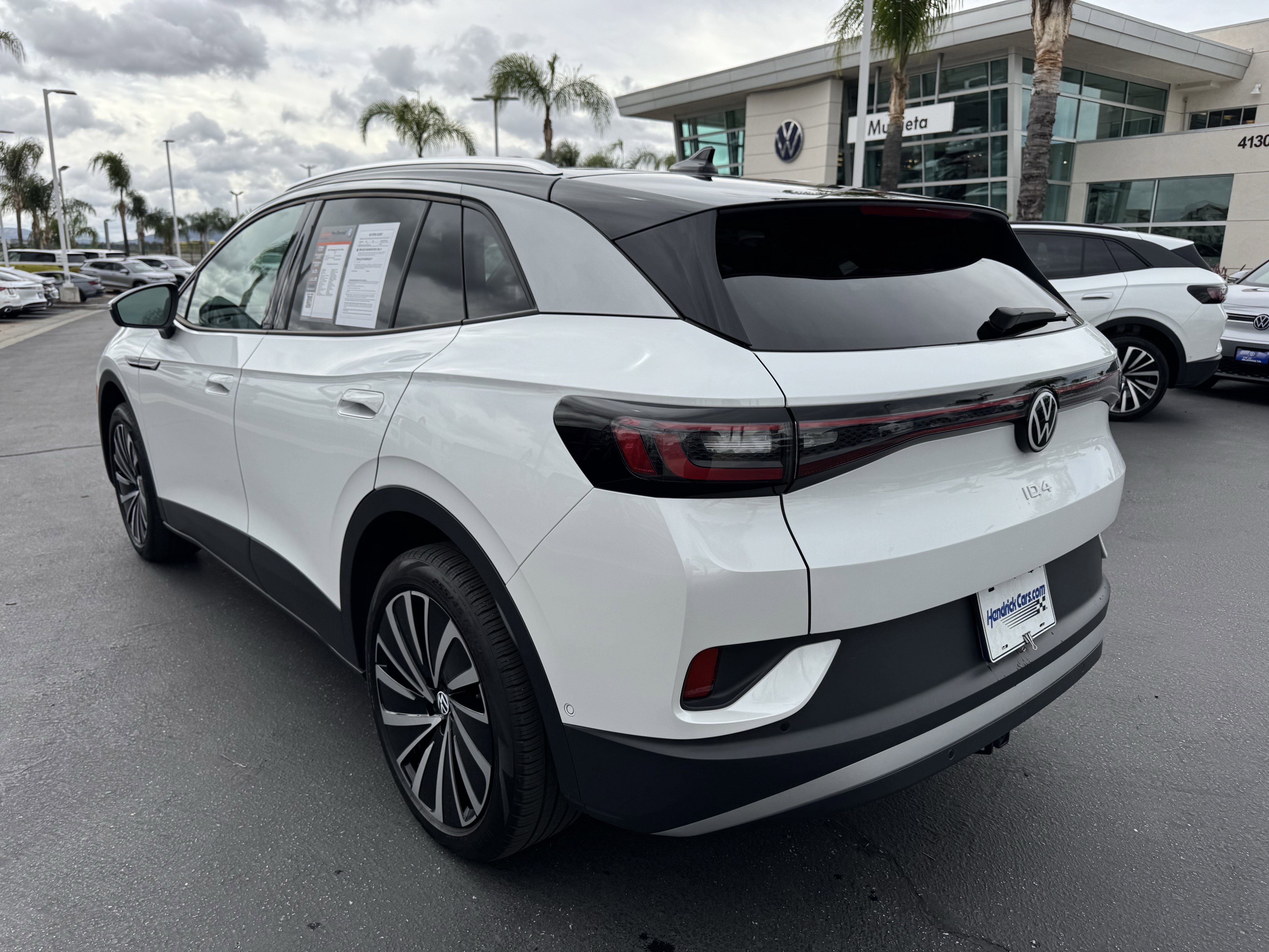 Certified 2023 Volkswagen ID.4 Pro S Plus image 8