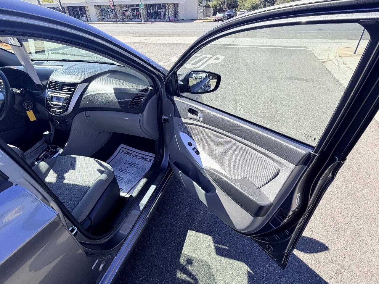 Used 2013 Hyundai Accent GLS FWD image 20