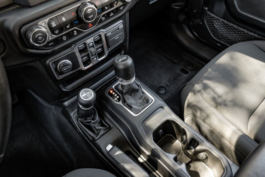 Used 2021 Jeep Wrangler Unlimited Willys image 34