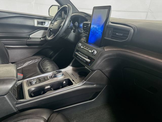 Used 2020 Ford Explorer Platinum w/ Premium Technology Package image 32