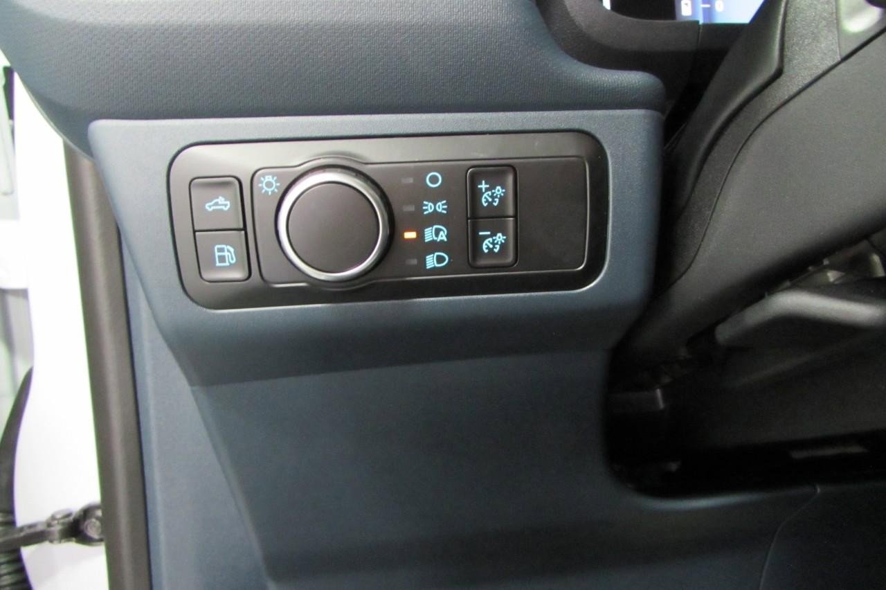 New 2025 Ford Maverick XLT w/ XLT Luxury Package image 17