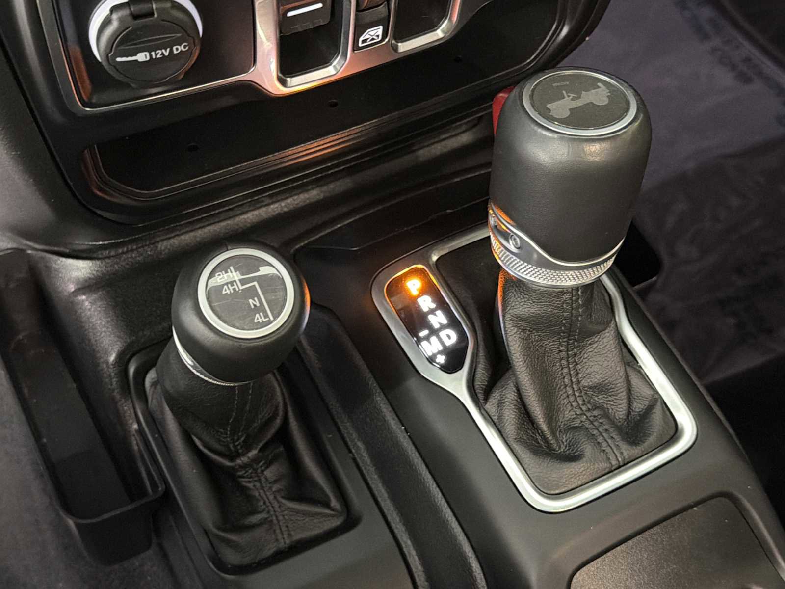 Used 2021 Jeep Wrangler Unlimited Sahara image 32