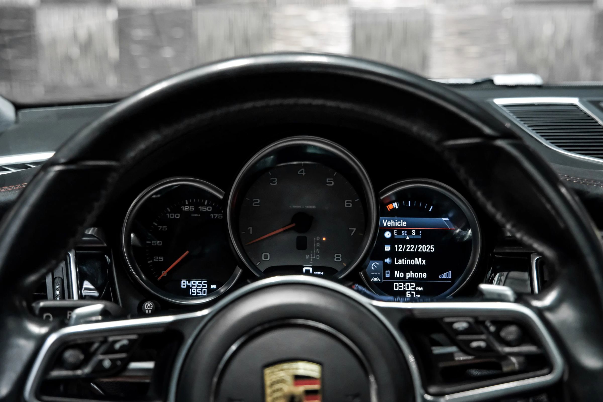 Used 2017 Porsche Macan S image 22