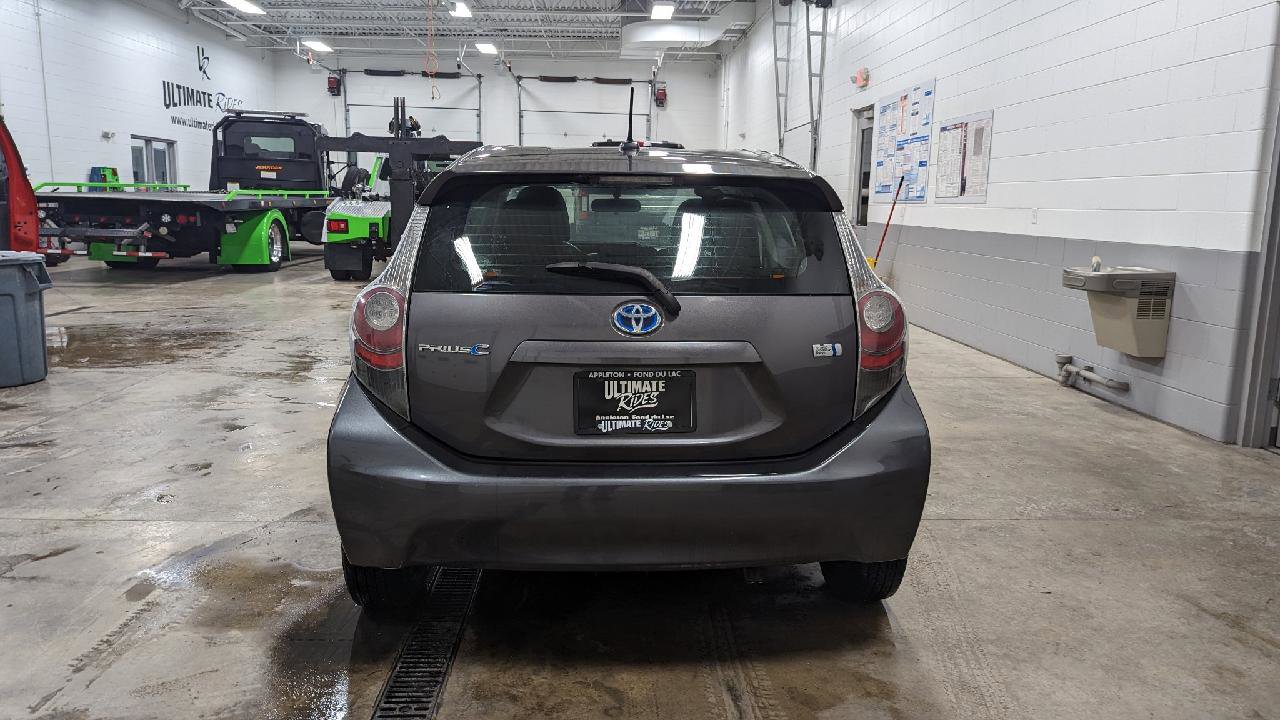 Used 2012 Toyota Prius C One FWD image 2