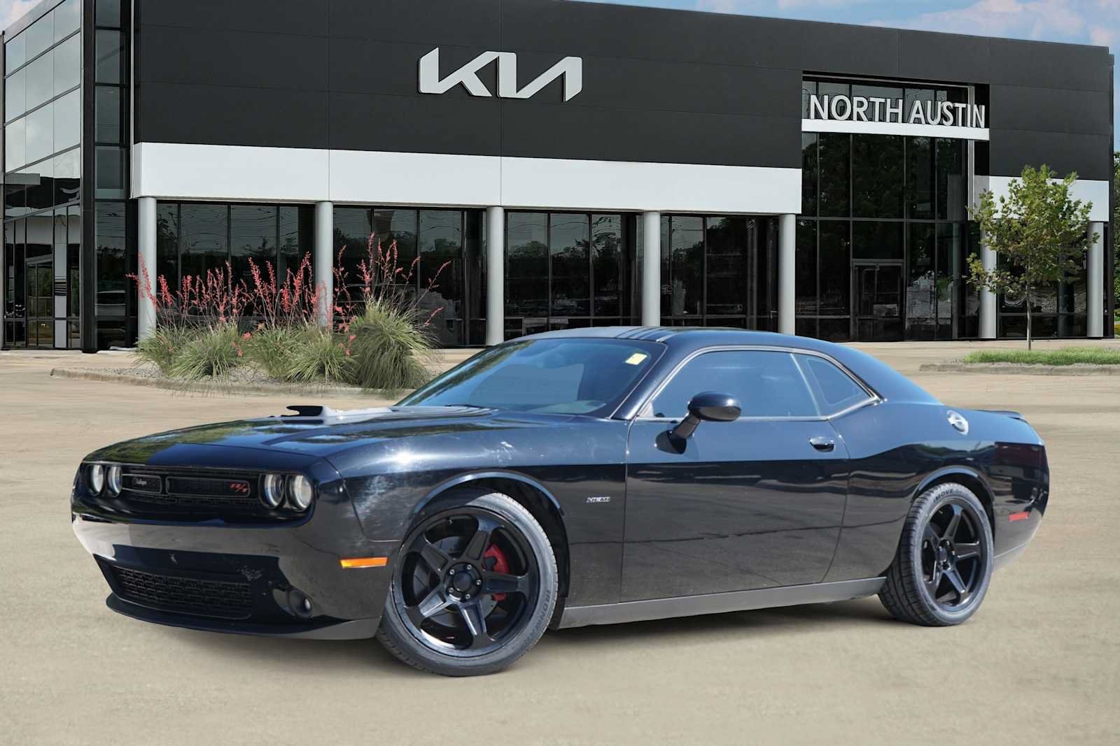 Used 2016 Dodge Challenger R/T Plus