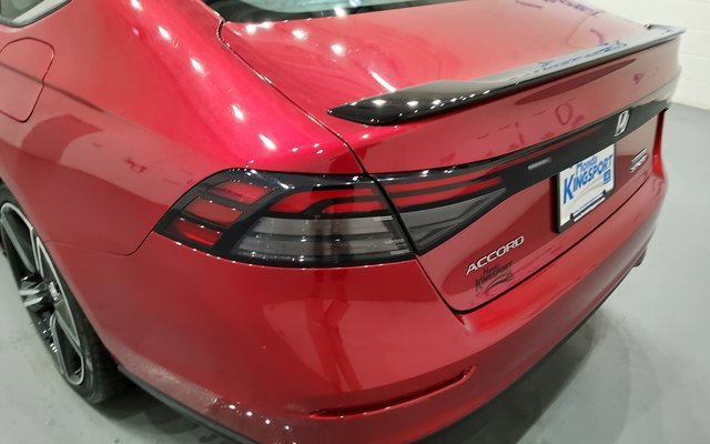 Used 2024 Honda Accord Sport image 12