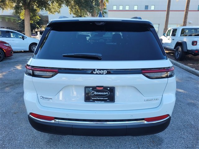 New 2025 Jeep Grand Cherokee Limited image 12