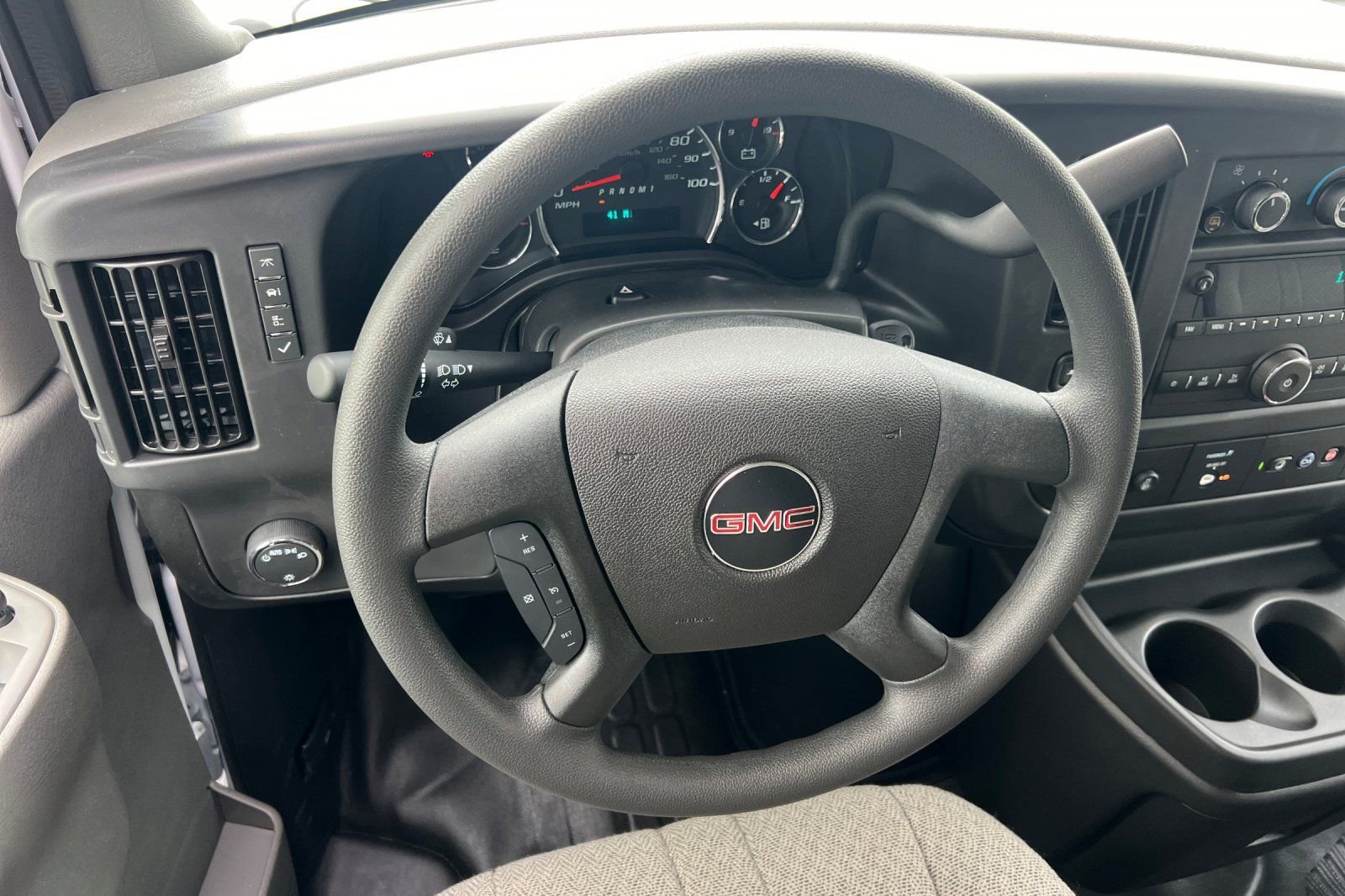 New 2025 GMC Savana 2500 w/ Driver Convenience Package RWD image 15