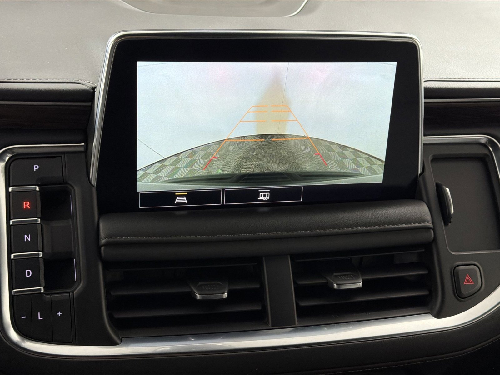 Used 2021 Chevrolet Tahoe LT image 19