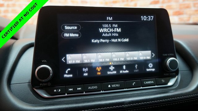 Used 2022 Nissan Rogue SV image 15