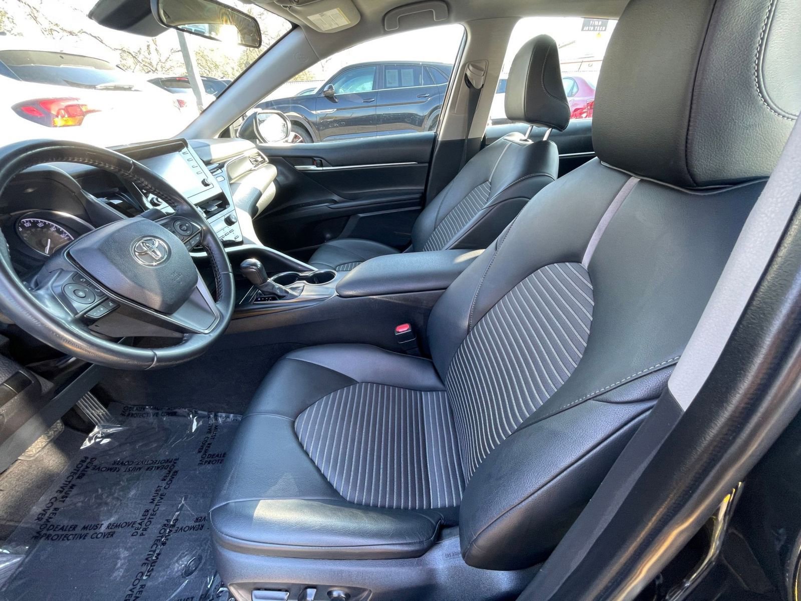 Used 2021 Toyota Camry SE image 25