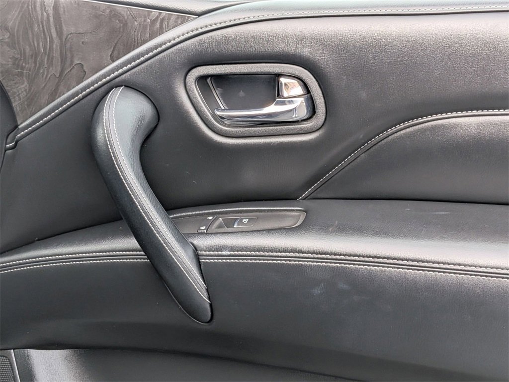 Used 2024 INFINITI QX80 Luxe image 35