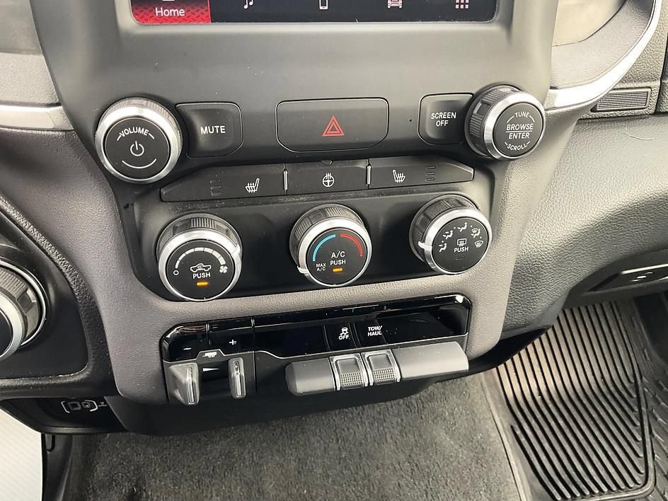 Used 2023 RAM 1500 Big Horn AWD/4WD image 21