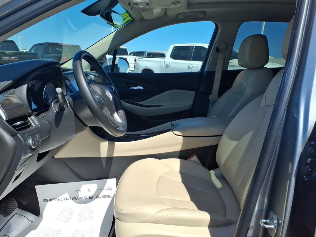 Used 2020 Buick Envision Essence FWD image 12