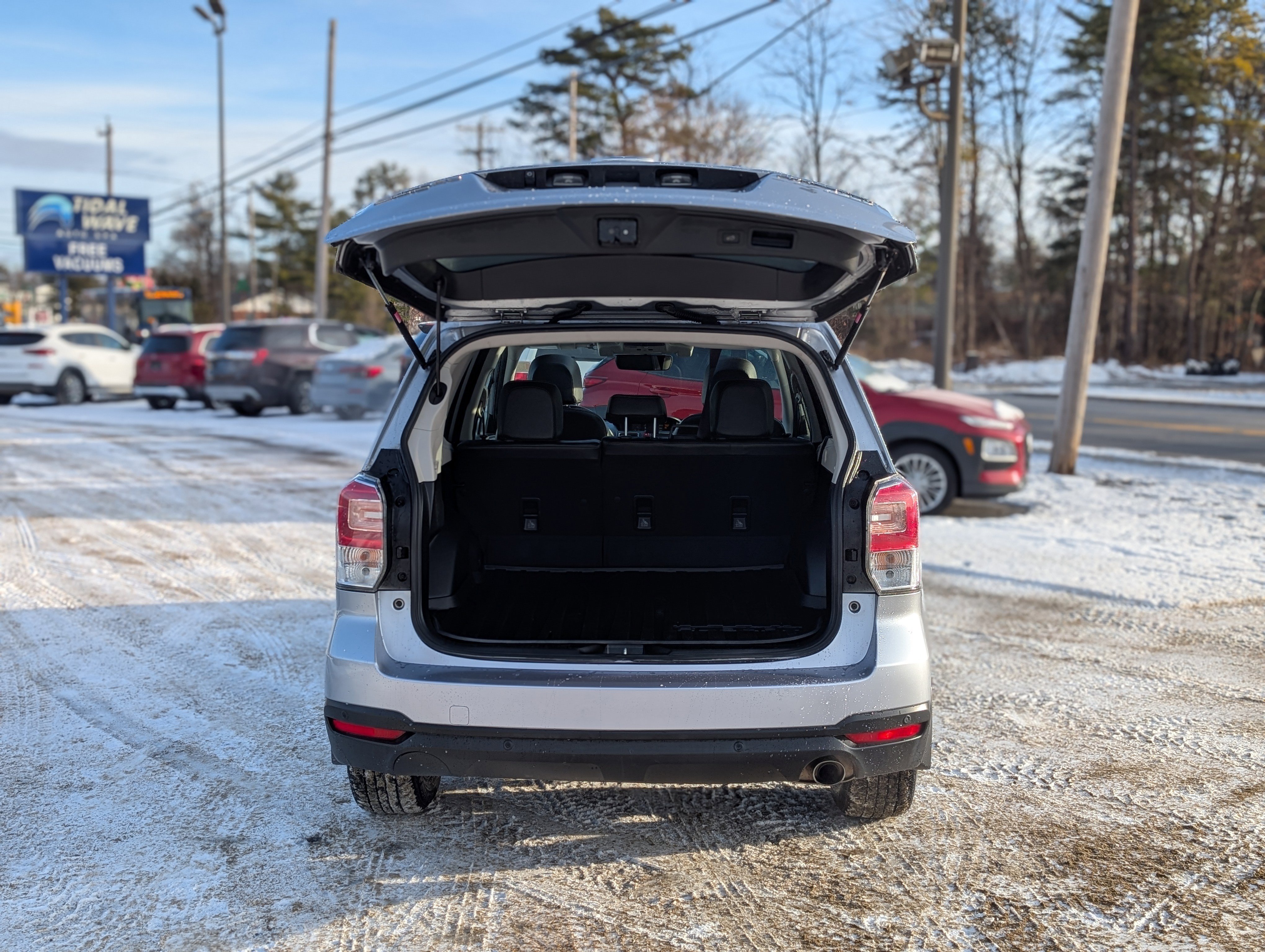 Used 2017 Subaru Forester 2.5i Limited image 37