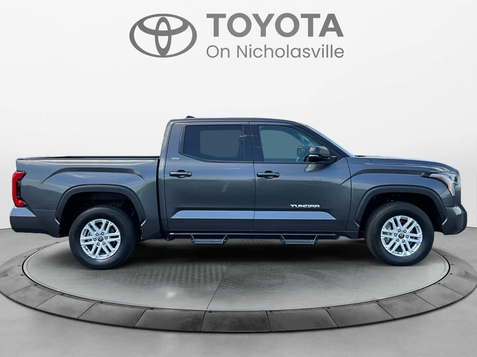 Used 2023 Toyota Tundra SR5 w/ SR5 Premium Package RWD image 7