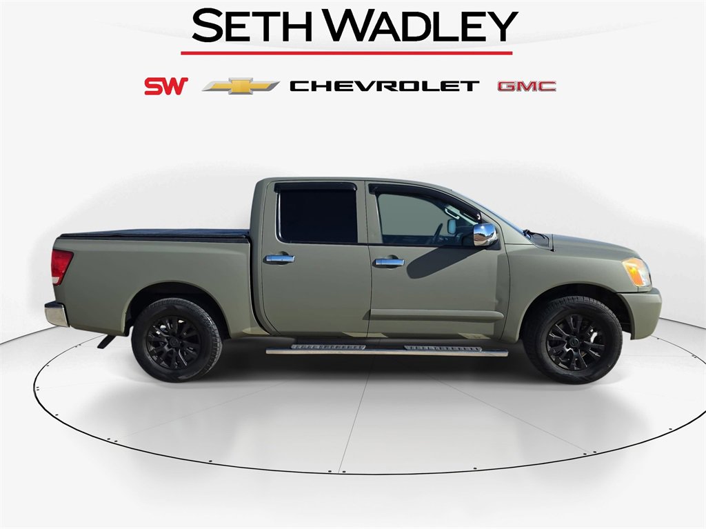 Used 2012 Nissan Titan SV w/ SV Value Truck Pkg image 4