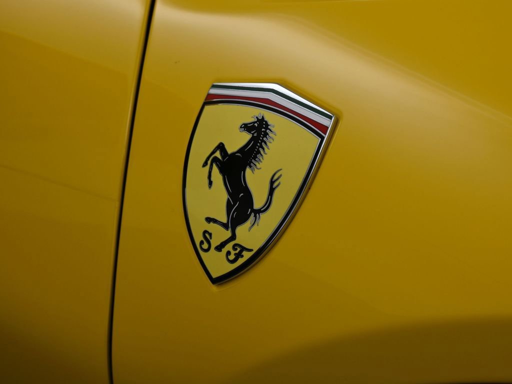 Used 2023 Ferrari SF90 Stradale AWD/4WD image 14