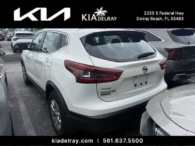 Used 2020 Nissan Rogue Sport S FWD image 3