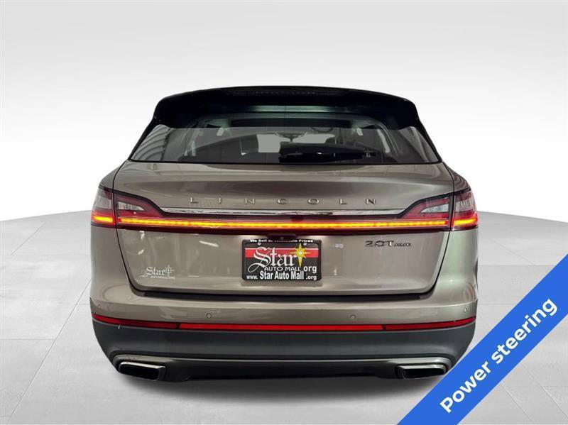 Used 2019 Lincoln Nautilus Premier image 6