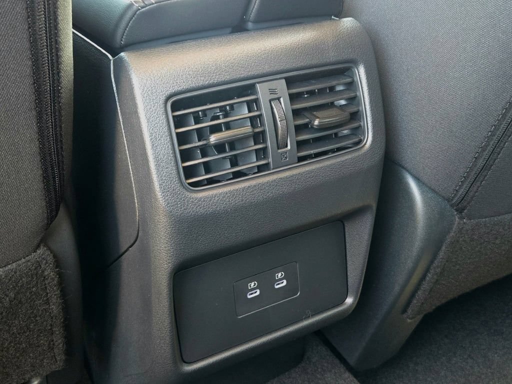 New 2026 Nissan Rogue SV AWD/4WD image 18