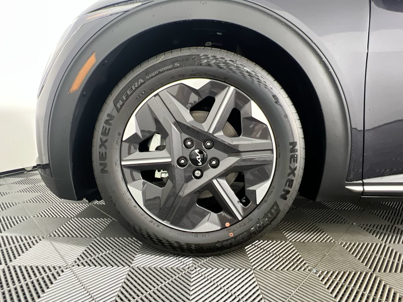 New 2026 Kia EV6 Light RWD image 13