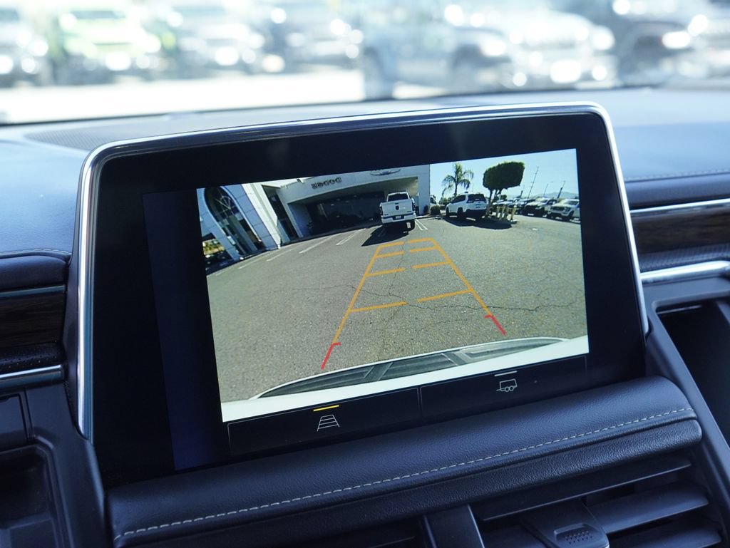 Used 2022 Chevrolet Tahoe Premier AWD/4WD image 19