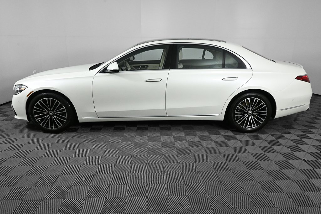 Certified 2022 Mercedes-Benz S 500 4MATIC image 3