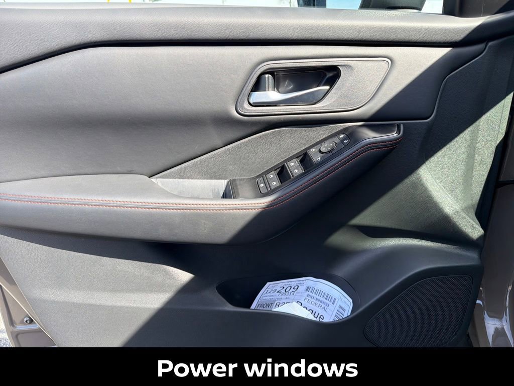 New 2026 Nissan Rogue SV AWD/4WD image 12