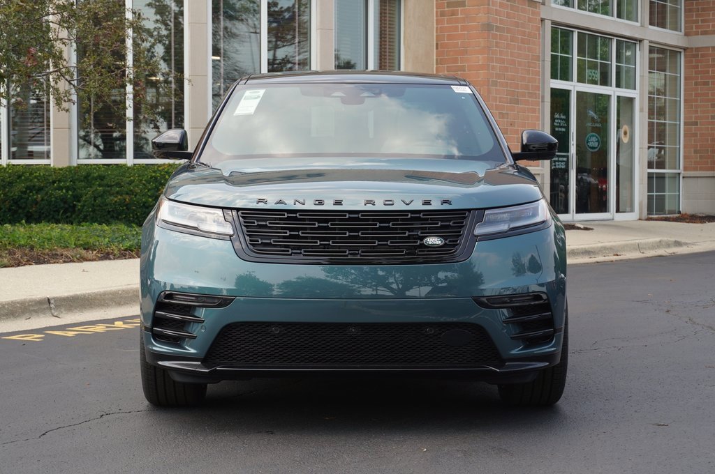 New 2026 Land Rover Range Rover Velar Dynamic SE image 3