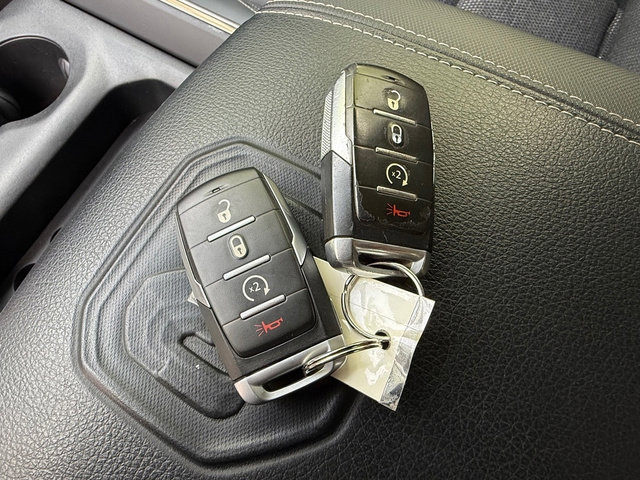 Used 2019 RAM 1500 Sport w/ Level 2 Equipment Group AWD/4WD image 32