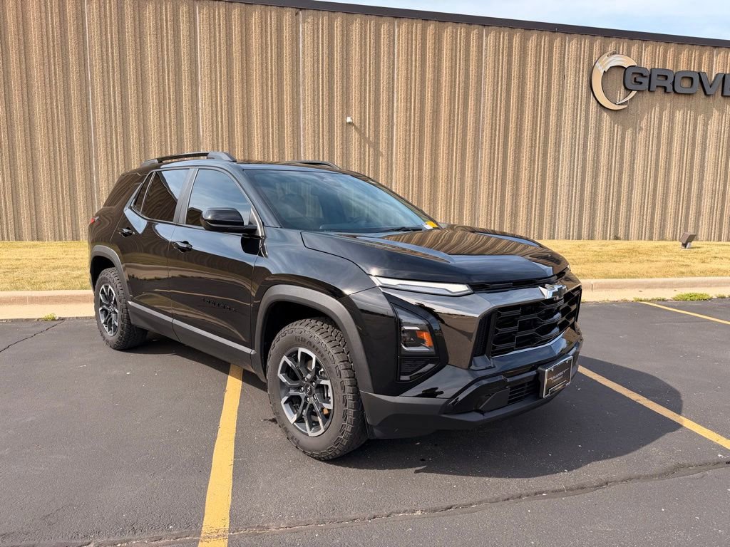 Used 2025 Chevrolet Equinox ACTIV AWD/4WD image 10