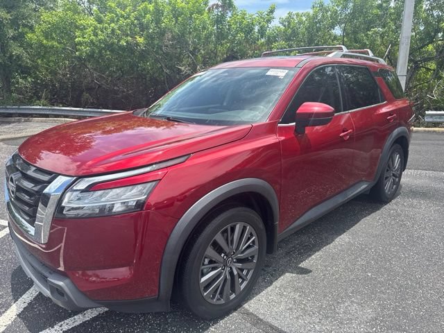 Used 2024 Nissan Pathfinder SL w/ SL Premium Package