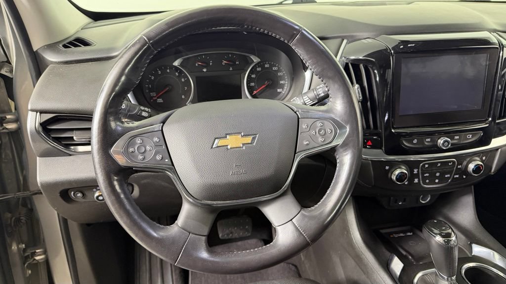 Used 2018 Chevrolet Traverse Premier AWD/4WD image 16