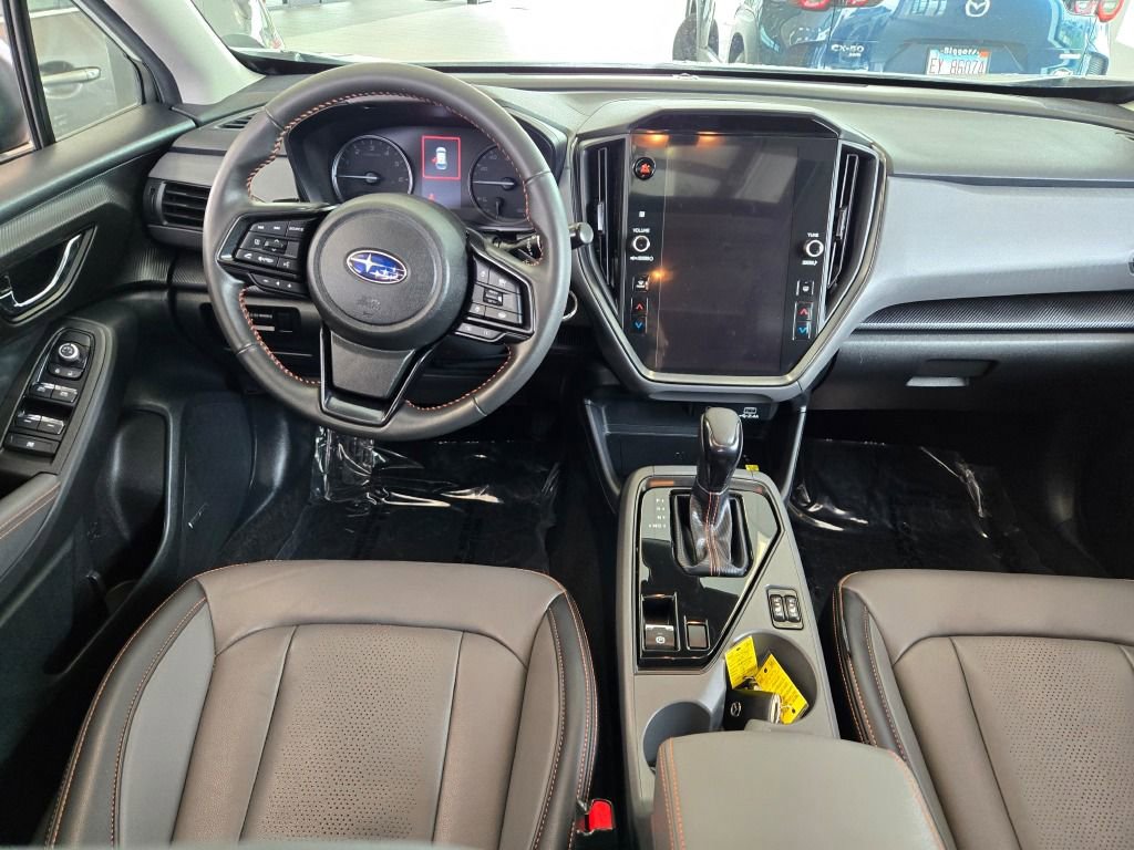 Used 2024 Subaru Crosstrek 2.5i Limited w/ Crosstrek Mirror Package image 14