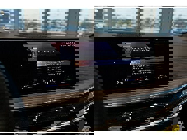 New 2026 BMW X5 xDrive40i w/ Climate Comfort Package image 70