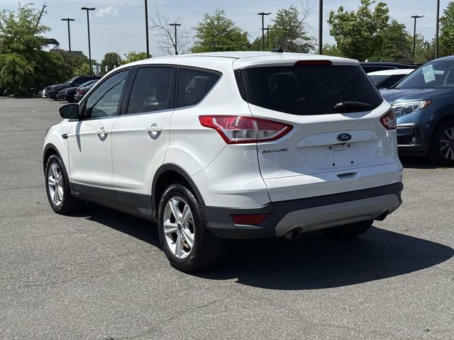 Used 2016 Ford Escape SE FWD image 4