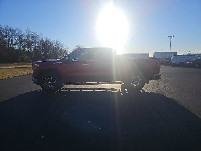 New 2026 GMC Sierra 1500 SLT w/ SLT Premium Plus Package image 3