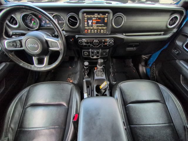 Used 2022 Jeep Wrangler Unlimited Sahara w/ Cold Weather Group AWD/4WD image 14