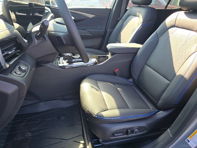 New 2026 Buick Envista Sport Touring w/ Convenience I Package FWD image 23