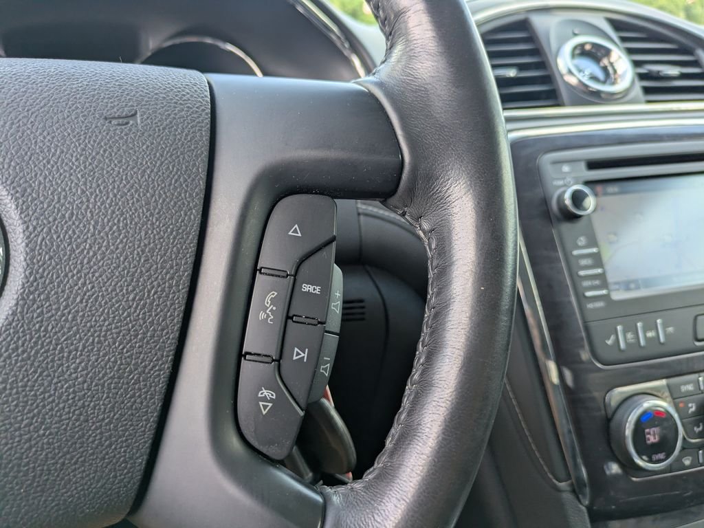 Used 2017 Buick Enclave Premium FWD image 27