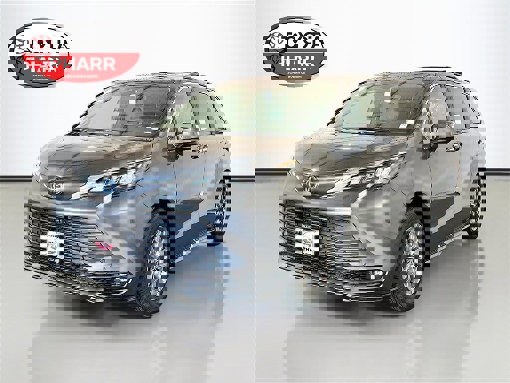 New 2025 Toyota Sienna XLE image 1