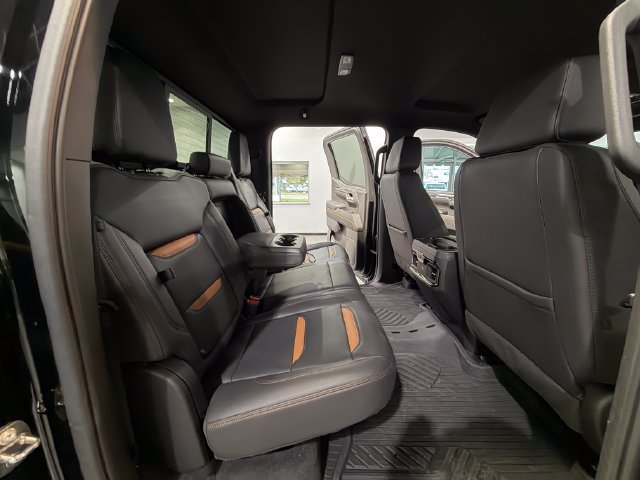 Used 2023 GMC Sierra 1500 AT4 w/ AT4 Premium Package AWD/4WD image 15