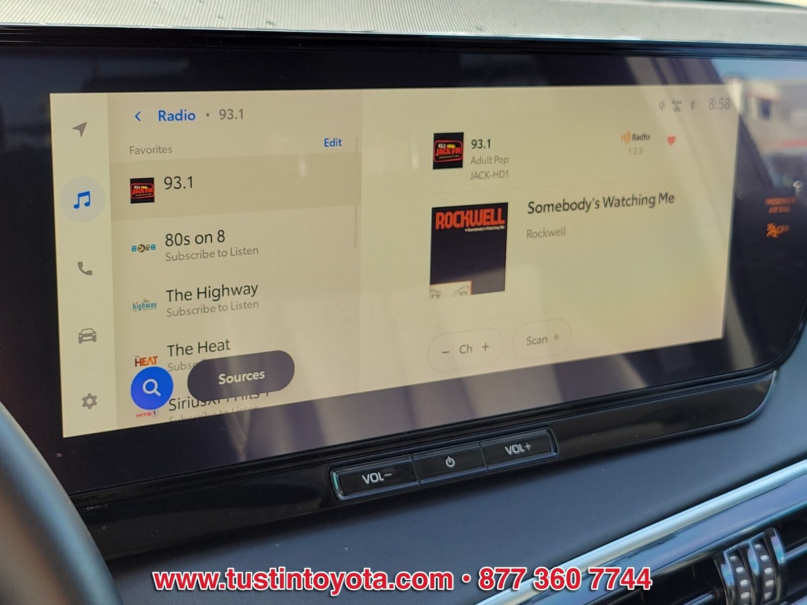 Used 2024 Toyota Mirai w/ Advanced Technology Package RWD image 19