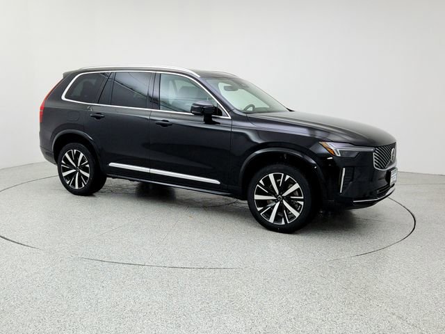 New 2026 Volvo XC90 B5 Core image 3
